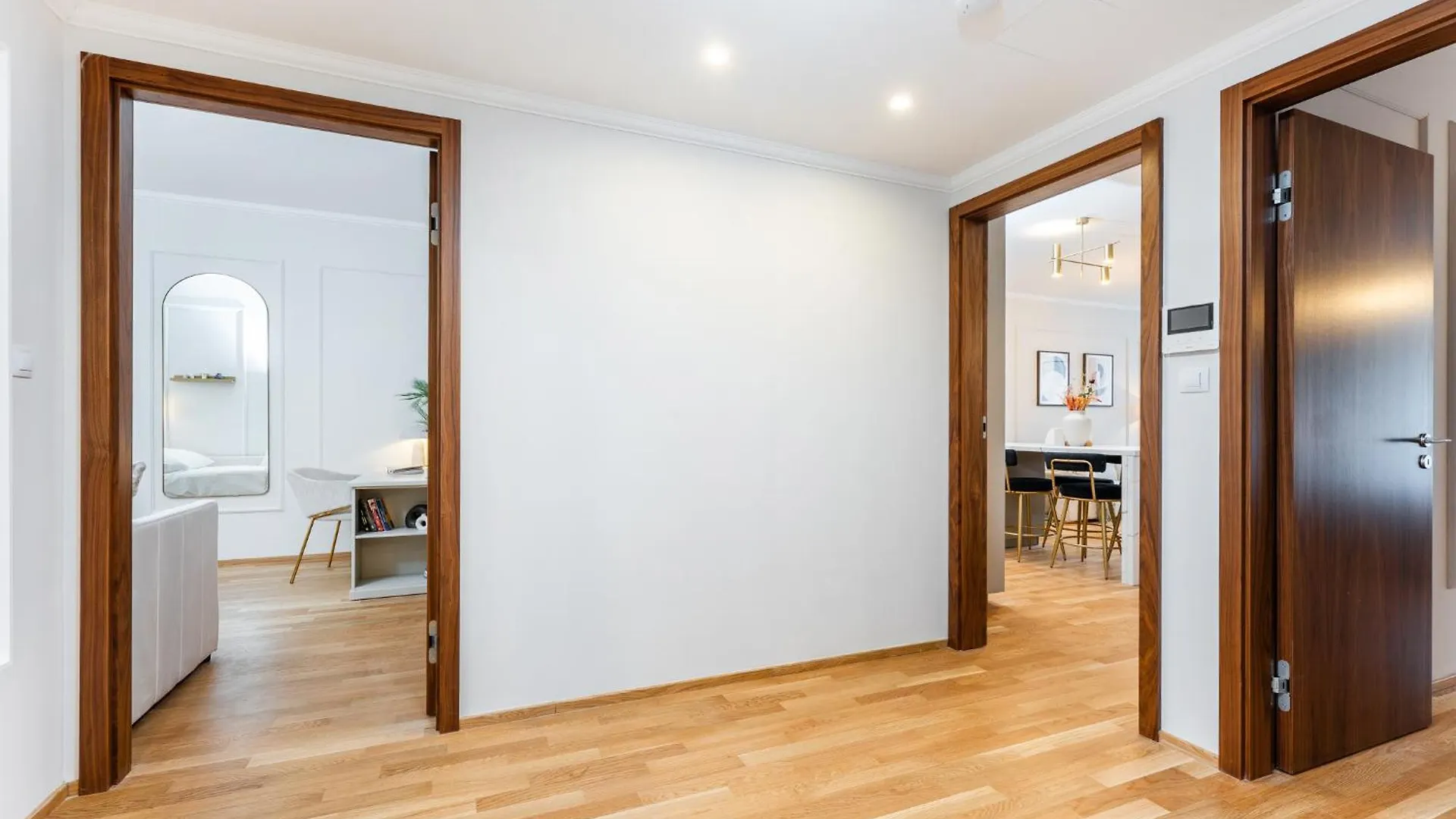 Spacious Smichov 2 Bedroom Apartment With Excellent Tram Connection Prag Tschechische Republik